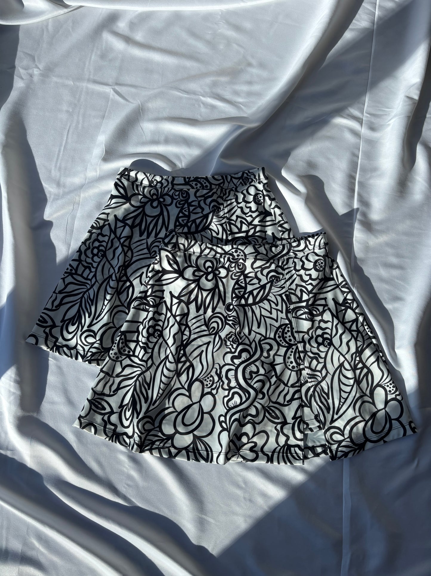 Zest Skort (Black)
